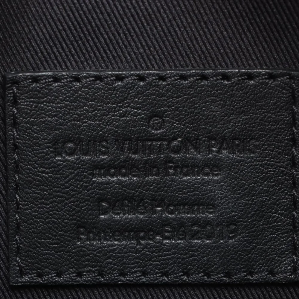 💯Louis Vuitton Monogram Solar Soft Trunk - Picture 8 of 11
